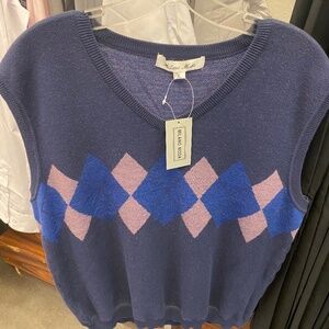Sweater Vest XL